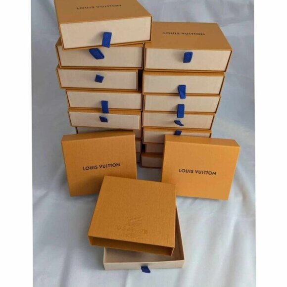 Authentic Louis Vuitton 1 Box for Wallet [ Price per Box]165-082625 - Picture 15 of 16